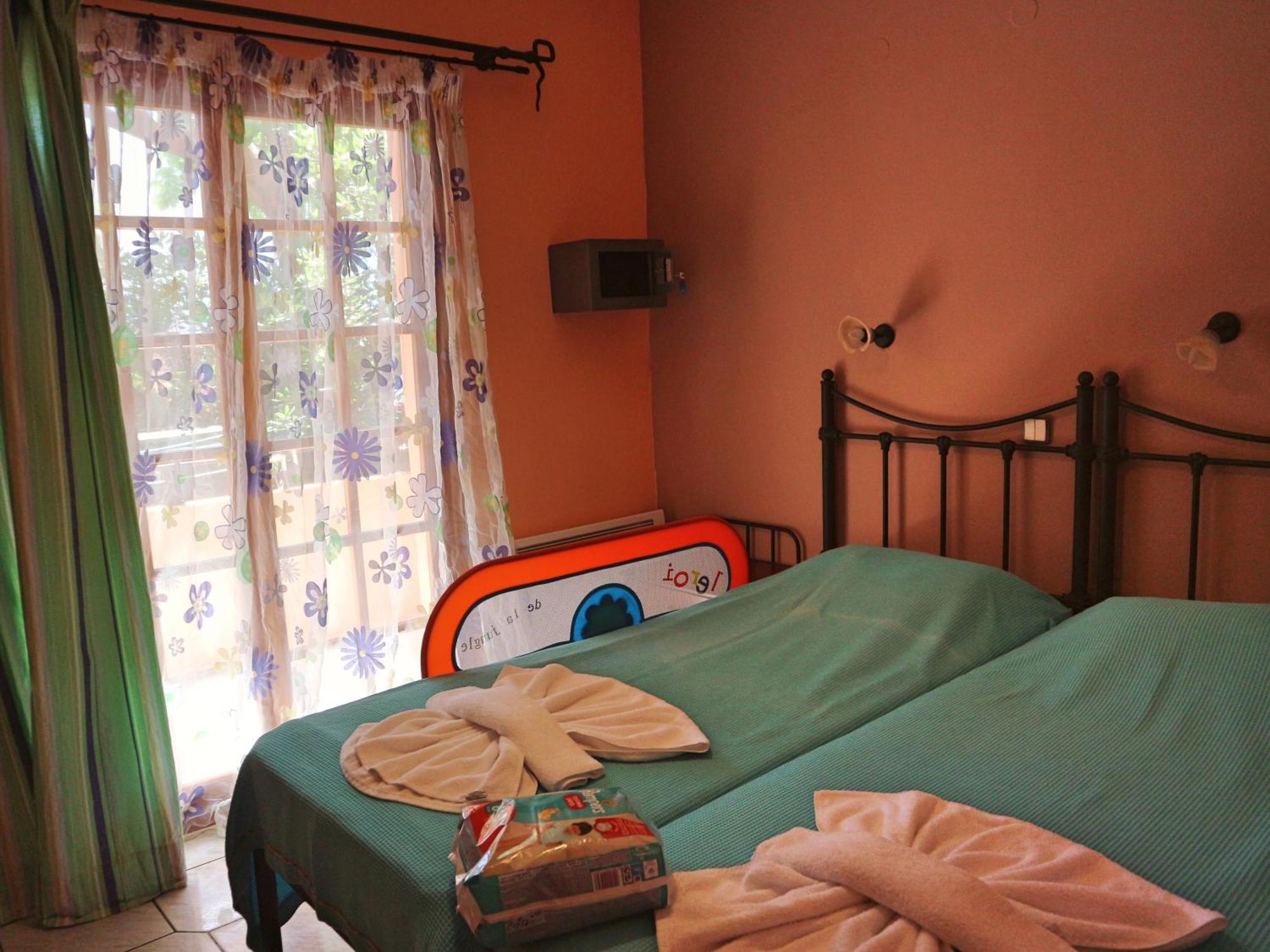Villa Eleni Seaside Apartments Platanés Quarto foto